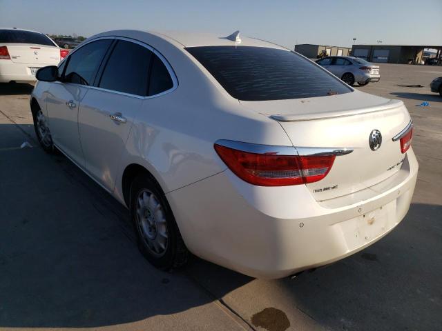 1G4PT5SV8D4158804 - 2013 BUICK VERANO PRE WHITE photo 3