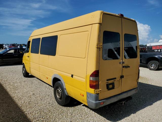 WD2PD743845579052 - 2004 SPRINTER 2500 SPRIN YELLOW photo 3