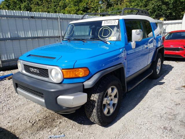 JTEBU11F470055644 - 2007 TOYOTA FJ CRUISER BLUE photo 2