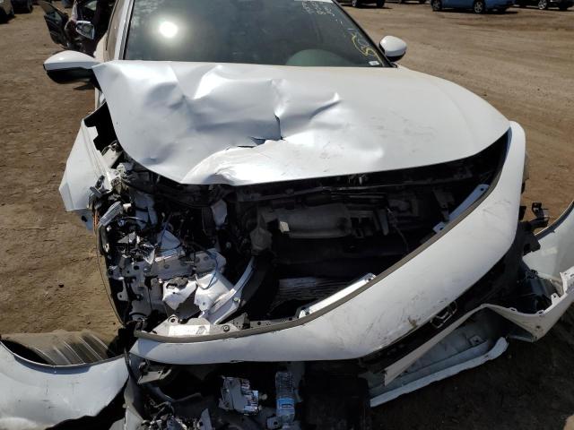 19XFL1H8XNE010051 - 2022 HONDA CIVIC SPOR WHITE photo 9