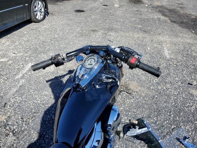 JH2SC6708DK300573 - 2013 HONDA VT1300 CS BLACK photo 5