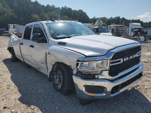 3C63R3GL1NG153520 - 2022 RAM 3500 TRADE WHITE photo 1