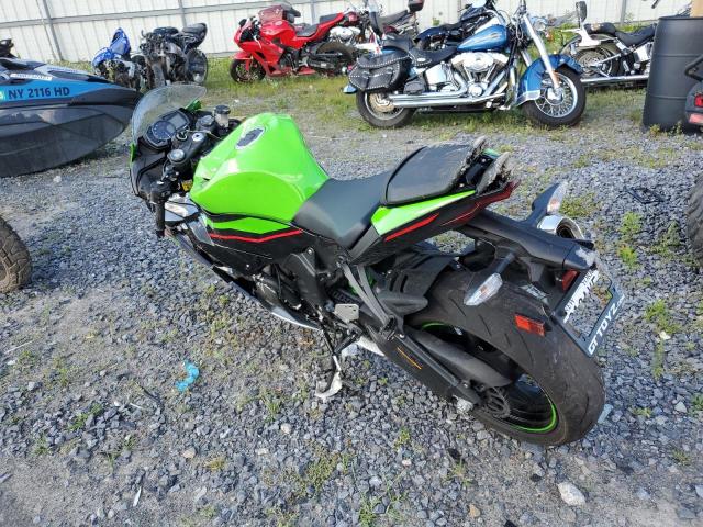 JKBZXJH19NA013570 - 2022 KAWASAKI ZX636 K TWO TONE photo 3