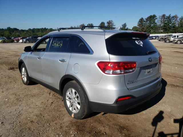 5XYPGDA50JG419666 - 2018 KIA SORENTO LX SILVER photo 3