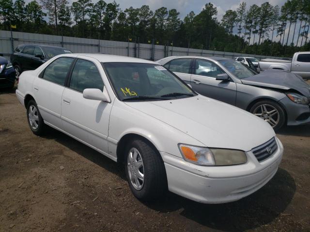 JT2BF22KXY0244924 - 2000 TOYOTA CAMRY CE WHITE photo 1