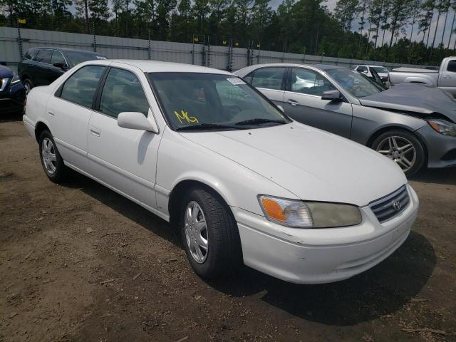 JT2BF22KXY0244924 - 2000 TOYOTA CAMRY CE WHITE photo 9