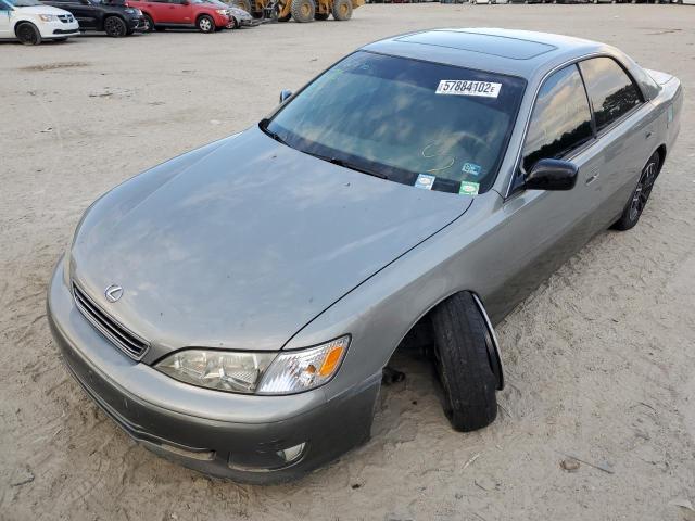 JT8BF28G7Y0276478 - 2000 LEXUS ES 300 GRAY photo 2