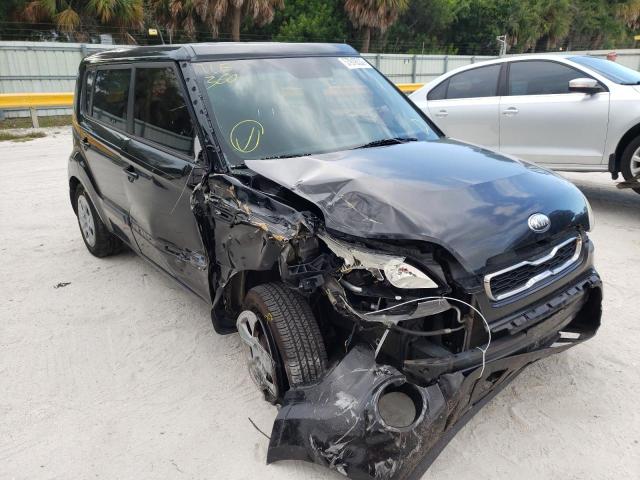 KNDJT2A52D7607130 - 2013 KIA SOUL BLACK photo 1