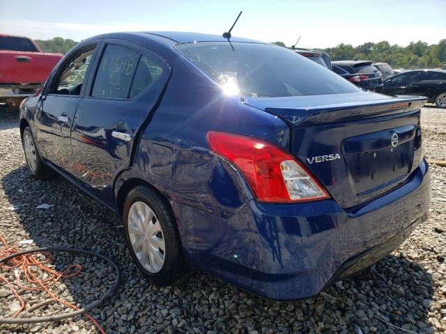 3N1CN7AP6JL879059 - 2018 NISSAN VERSA S BLUE photo 3