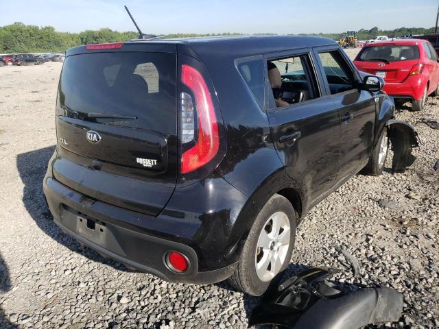 KNDJN2A24K7921066 - 2019 KIA SOUL BLACK photo 4