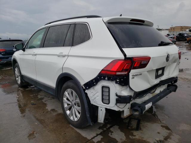 3VV3B7AX1JM015876 - 2018 VOLKSWAGEN TIGUAN SE WHITE photo 3