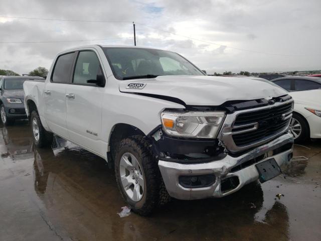 1C6RREFTXLN152443 - 2020 RAM 1500 BIG H WHITE photo 1