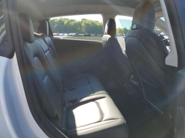 7SAYGDEF7NF372286 - 2022 TESLA MODEL Y Белый фото 6