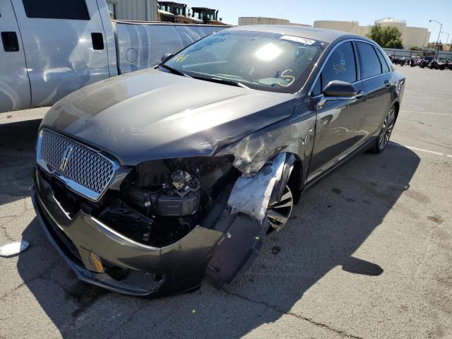 3LN6L5MU2JR621927 - 2018 LINCOLN MKZ HYBRID GRAY photo 2