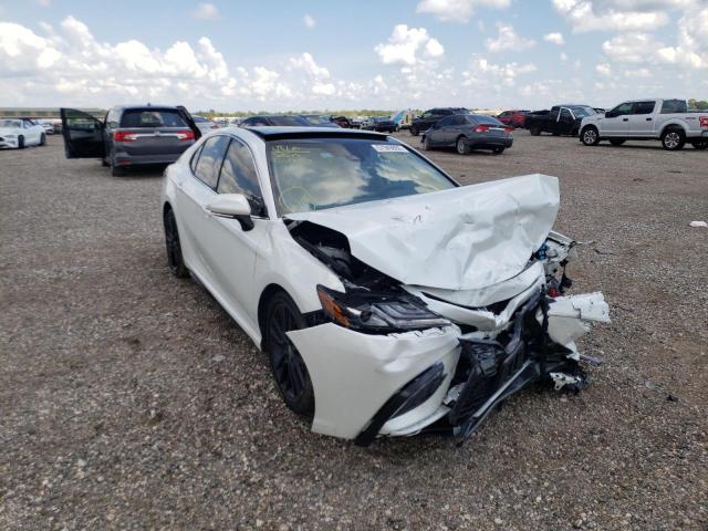 4T1K61AK2NU011669 - 2022 TOYOTA CAMRY XSE WHITE photo 1