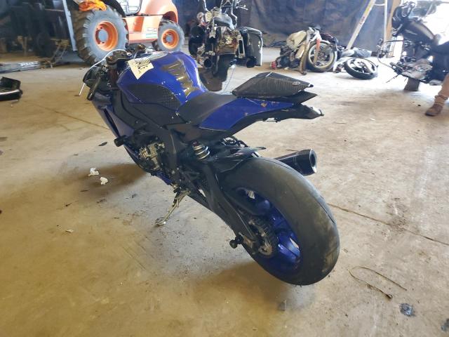 JYARN39E4GA001998 - 2016 YAMAHA YZFR1 BLUE photo 3