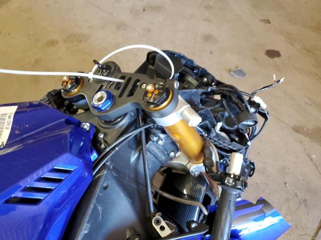 JYARN39E4GA001998 - 2016 YAMAHA YZFR1 BLUE photo 8