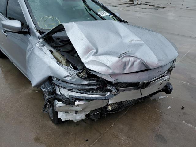 19UDE2F7XLA007511 - 2020 ACURA ILX PREMIU SILVER photo 9