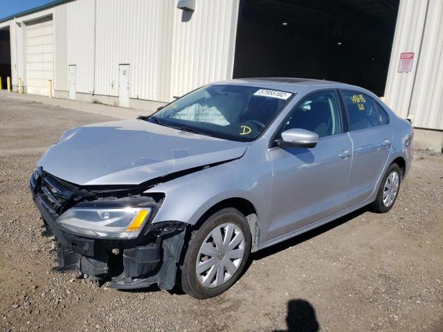 3VW2K7AJ9FM401181 - 2015 VOLKSWAGEN JETTA BASE ვერცხლისფერი ფოტო 2