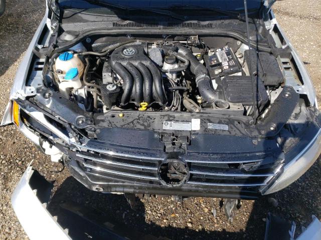 3VW2K7AJ9FM401181 - 2015 VOLKSWAGEN JETTA BASE ვერცხლისფერი ფოტო 7