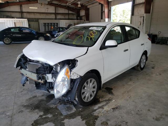 3N1CN7AP9DL848148 - 2013 NISSAN VERSA S WHITE photo 2