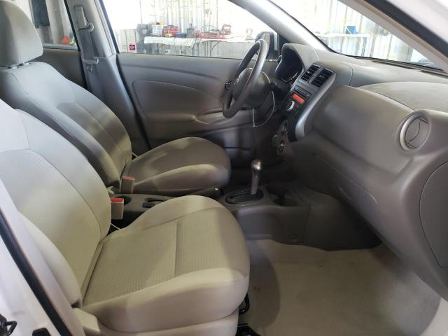 3N1CN7AP9DL848148 - 2013 NISSAN VERSA S WHITE photo 5