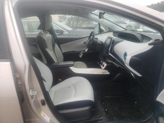 JTDKARFP6J3079933 - 2018 TOYOTA PRIUS PRIM 银色 照片 5