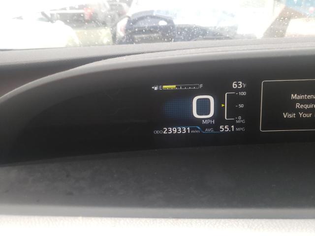 JTDKARFP6J3079933 - 2018 TOYOTA PRIUS PRIM 银色 照片 8