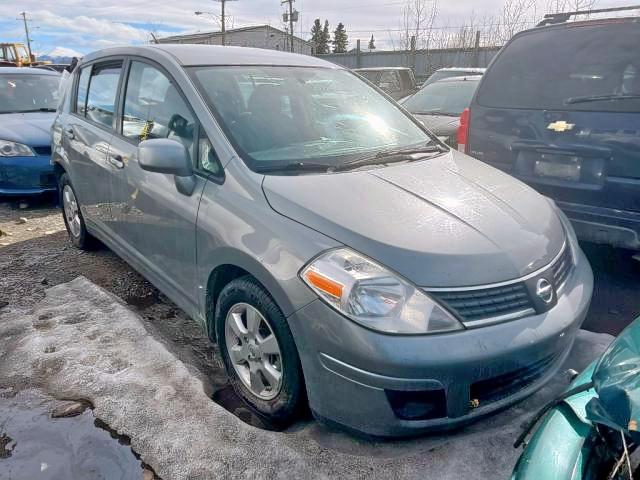 3N1BC13E97L367850 - 2007 NISSAN VERSA S SILVER photo 1