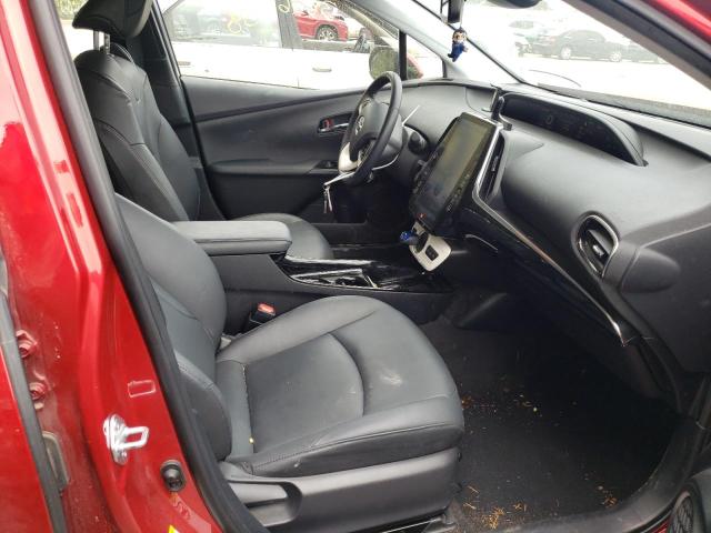 JTDKARFP3H3009896 - 2017 TOYOTA PRIUS PRIM 红色 照片 5