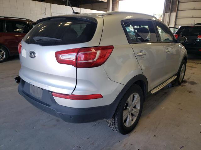 KNDPB3A25D7377561 - 2013 KIA SPORTAGE B SILVER photo 4