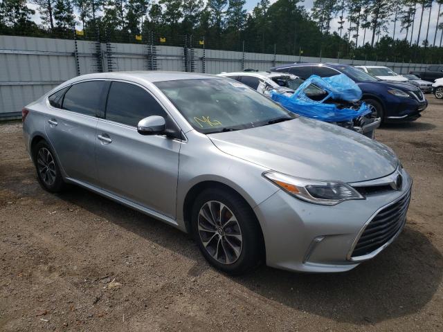 4T1BK1EB7JU282923 - 2018 TOYOTA AVALON XLE SILVER photo 9