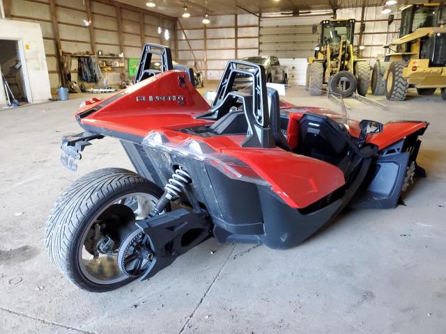 57XAAPHDXM8144252 - 2021 POLARIS SLINGSHOT RED photo 4