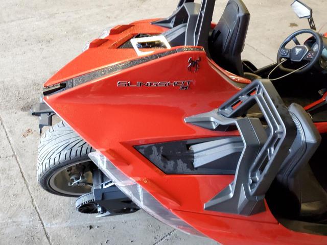57XAAPHDXM8144252 - 2021 POLARIS SLINGSHOT RED photo 6