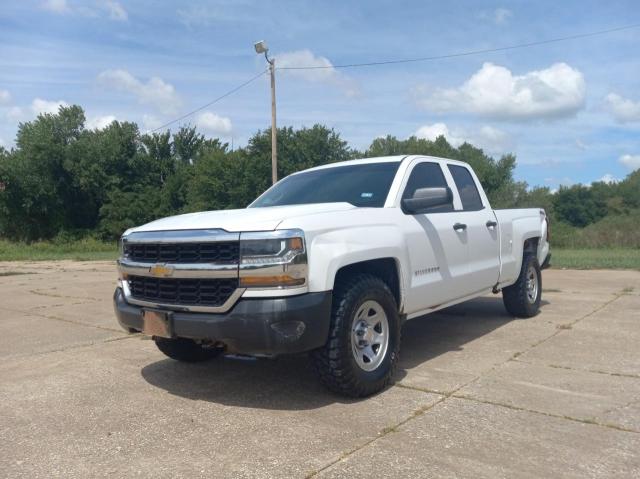 1GCVKNEC4JZ350616 - 2018 CHEVROLET SILVERADO WHITE photo 2