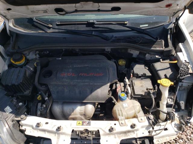 ZFBERFBT0G6B03003 - 2016 RAM PROMASTER 白色 照片 7