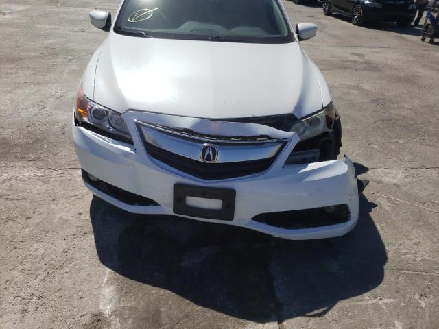 19VDE1F52EE006045 - 2014 ACURA ILX 20 PRE WHITE photo 9