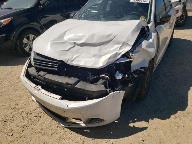 3VW1K7AJ6CM311221 - 2012 VOLKSWAGEN JETTA BASE 白色 照片 9