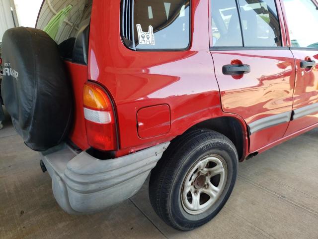 2CNBJ13C636907098 - 2003 CHEVROLET TRACKER RED photo 9