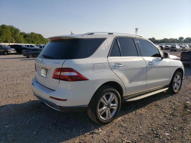 4JGDA5HB3DA184718 - 2013 MERCEDES-BENZ ML 350 4MA WHITE photo 4