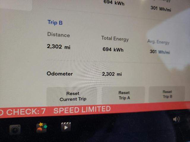 7SAYGDEF7NF441879 - 2022 TESLA MODEL Y Красный фото 8