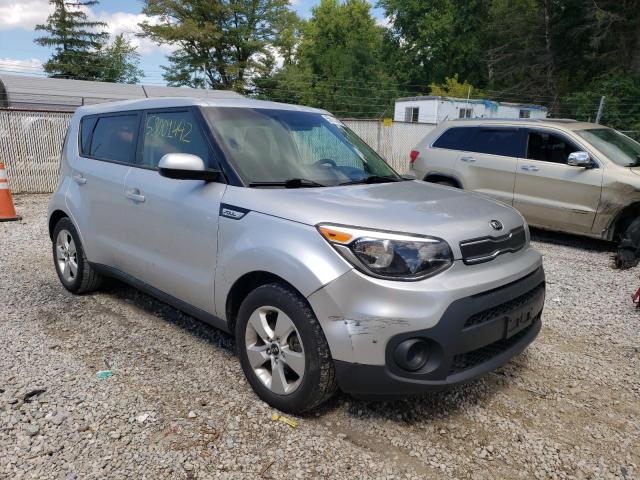 KNDJN2A27J7600444 - 2018 KIA SOUL SILVER photo 1