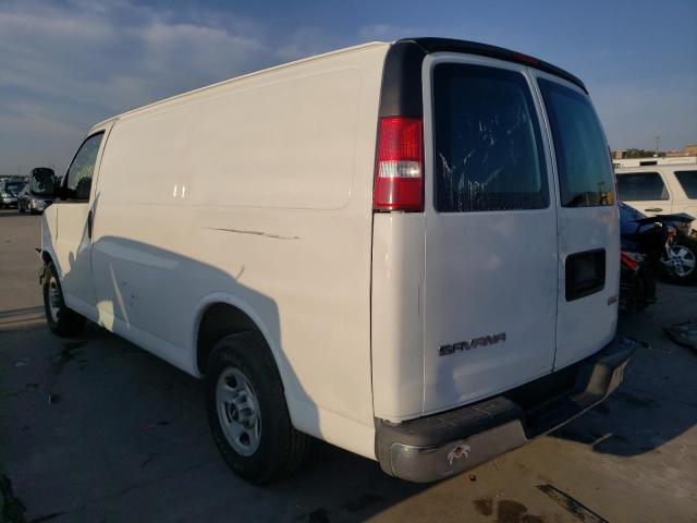 1GTFG15T451143002 - 2005 GMC SAVANA G15 WHITE photo 3