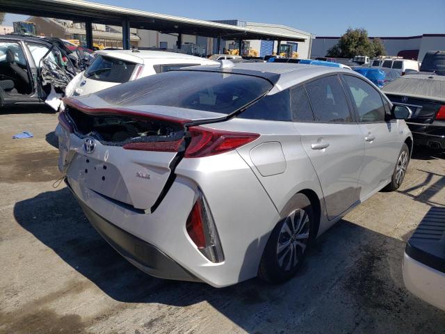 JTDKAMFP5M3171056 - 2021 TOYOTA PRIUS PRIM 银色 照片 4