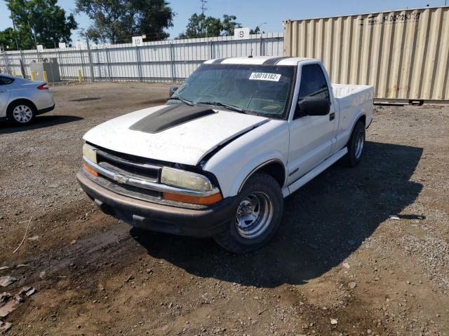 1GCCS145628262855 - 2002 CHEVROLET S TRUCK S1 WHITE photo 2