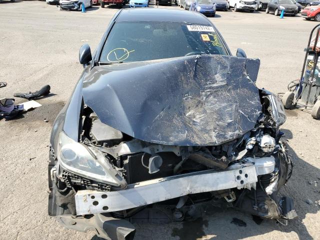 JTHBF5C26B5132038 - 2011 LEXUS IS 250 GRAY photo 9