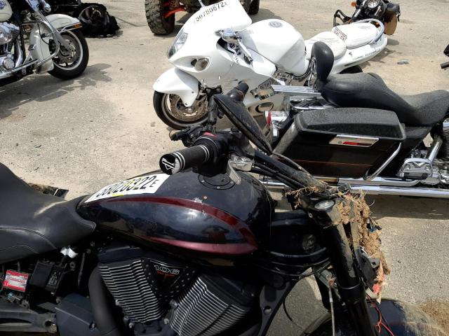 5VPDA36N0E3031162 - 2014 VICTORY MOTORCYCLES CROSS COUN BLACK photo 5