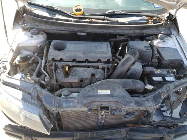 KNAFU5A23C5522069 - 2012 KIA FORTE EX SILVER photo 7