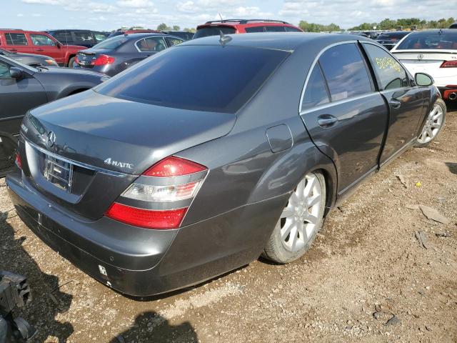 WDDNG86X07A126910 - 2007 MERCEDES-BENZ S 550 4MAT GRAY photo 4