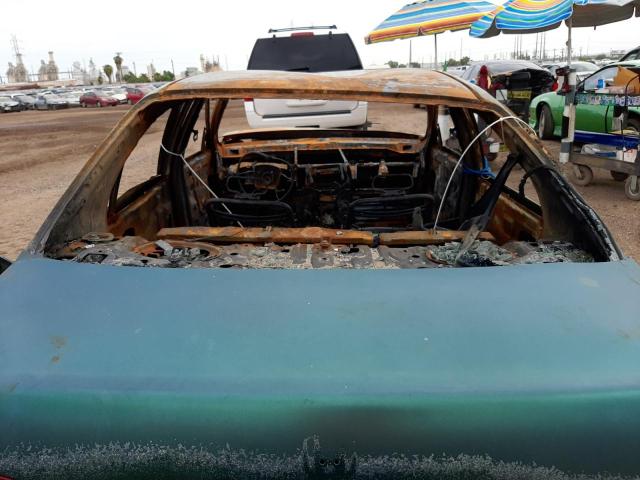 2HGEJ6615YH528597 - 2000 HONDA CIVIC BASE GREEN photo 10